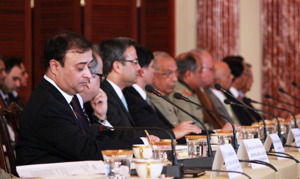 U.S., Pakistan begin dialogue on defense, economy, energy, security
