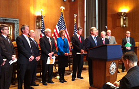 Bipartisan teams urge Obama to approve Keystone XL
