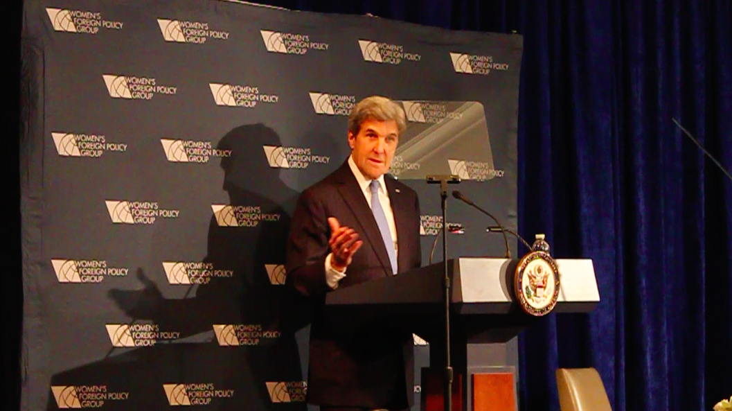 Kerry makes case for Obama’s foreign policy amid search for successor