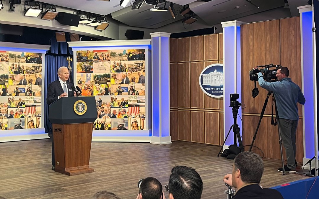 Biden addresses classified documents during remarks, assures cooperation with DOJ
