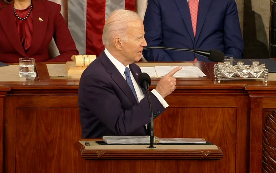 Biden highlights economic achievements in speech, reiterates debt limit stance