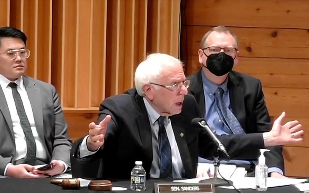 Sanders stands in solidarity with striking nurses in solo Senate field hearing