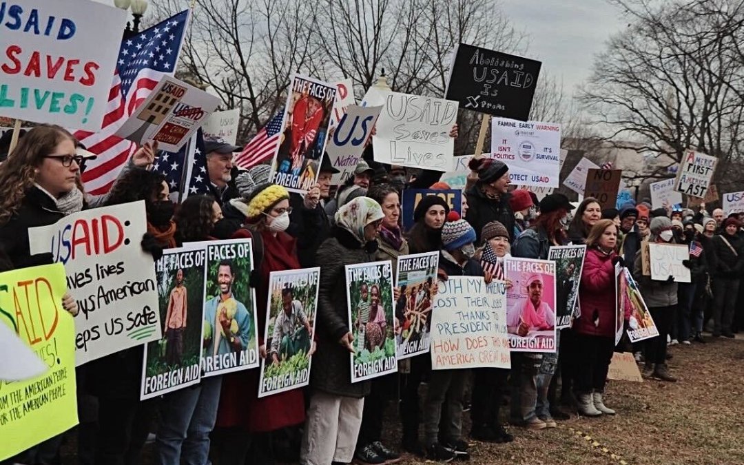 Watch: Federal workers, lawmakers and demonstrators protest USAID shutdown