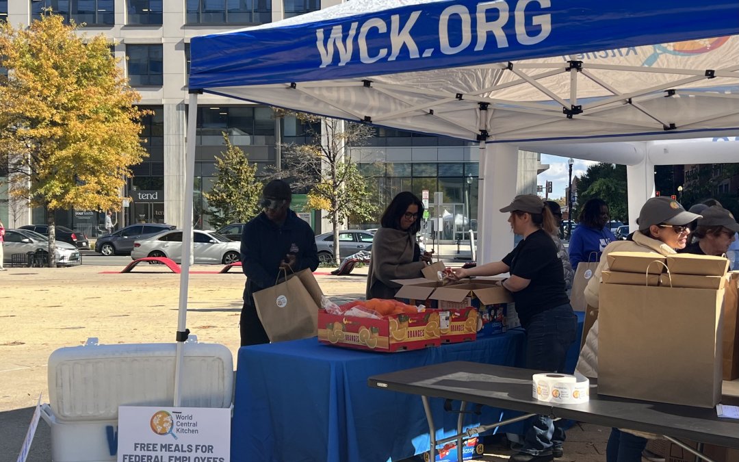 Federal workers’ holiday plans thwarted as government shutdown enters fourth week