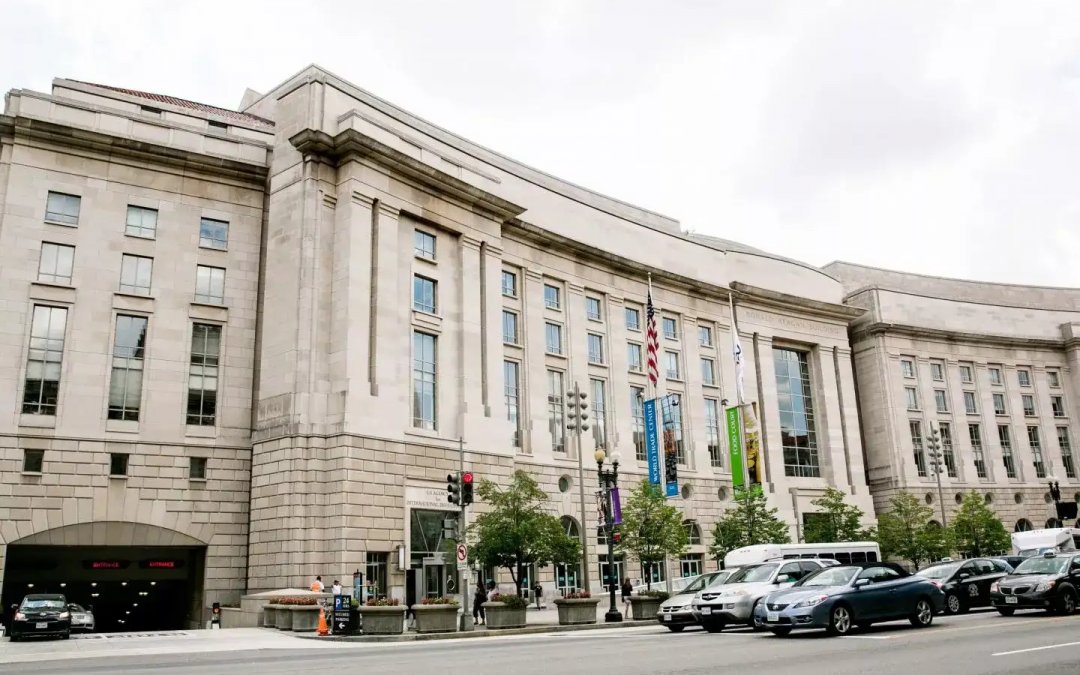 Senate committee approves plan for new FBI headquarters