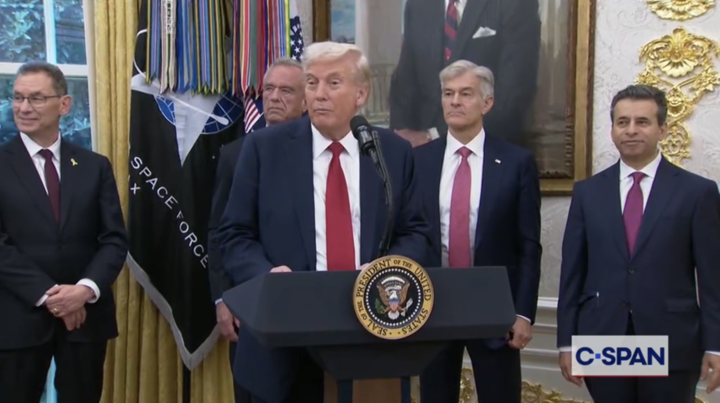 Pfizer strikes drug pricing deal as Trump announces TrumpRx