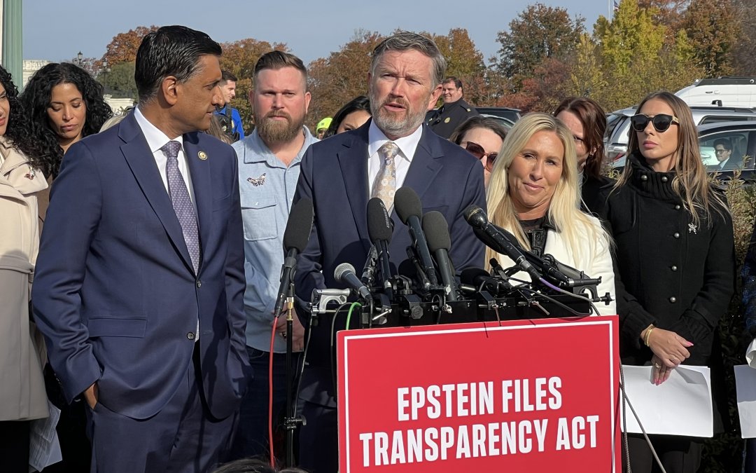 House votes 427-1 to release Epstein files