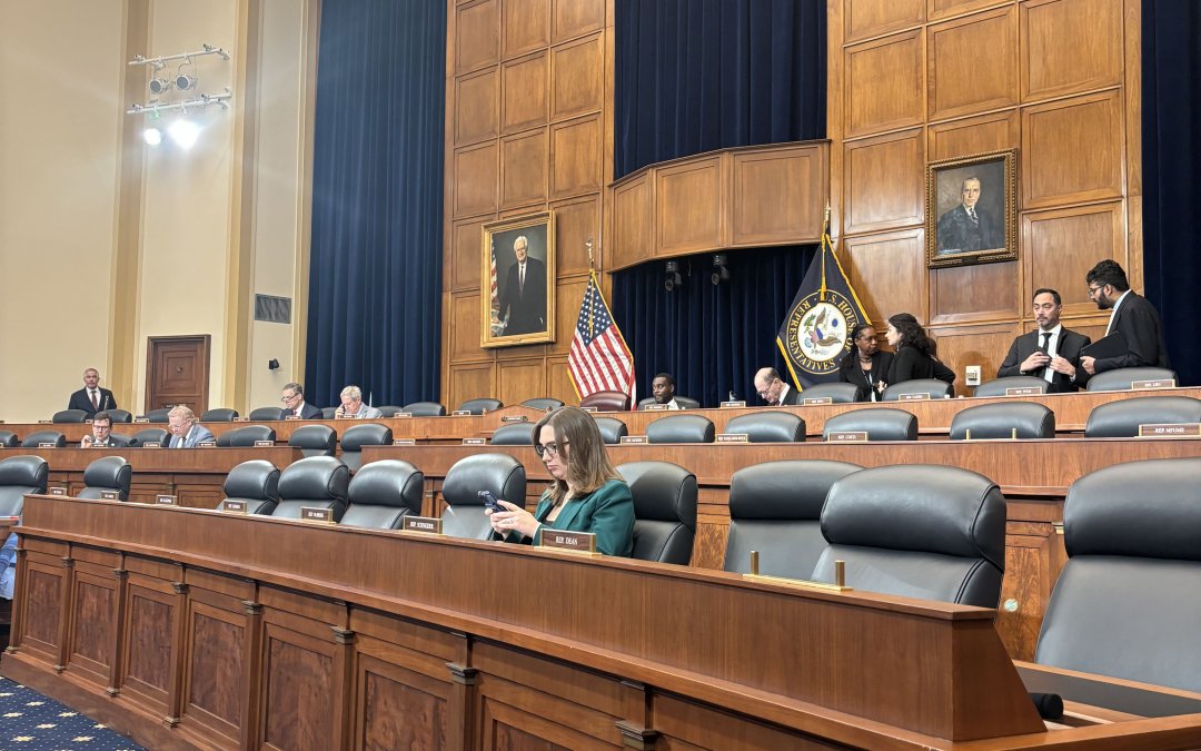 Lawmakers call to ban AI chip exports to China