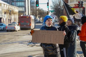 Protesters included students and the elderly, all gathered together in the snow. (Cayla Labgold-Carroll/MNS)