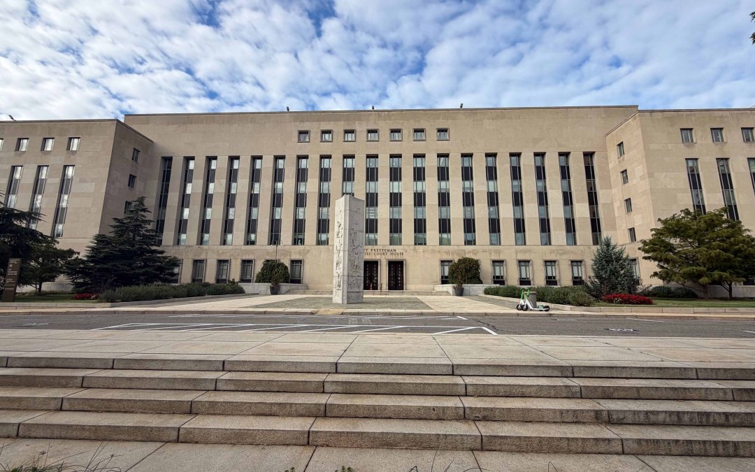 D.C. Circuit likely to allow continued inquiry of 2025 deportations to Salvadoran mega-prison